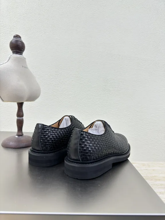 Bottega Veneta Shoe 